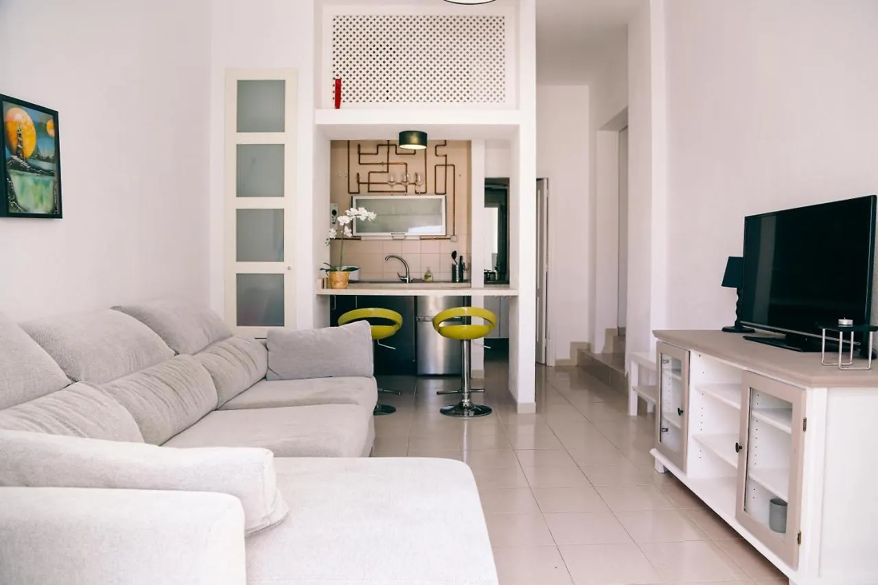 아데제 Apartamento Playa Fanabe 아파트 스페인